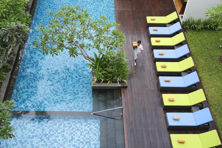 Hotel with Pool