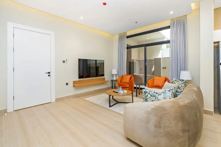 Room 3 of 16