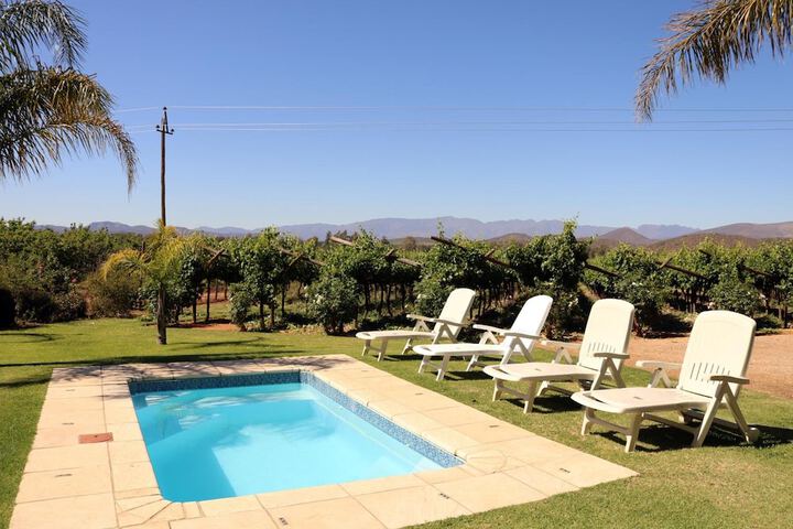 Pool 42 of 66