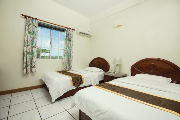 Room 15 of 51