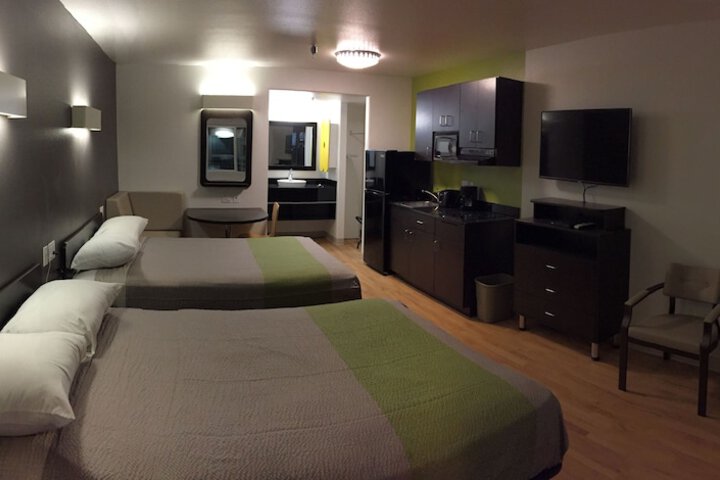 Studio 2 Double Beds Kitchenette (4 of 6)