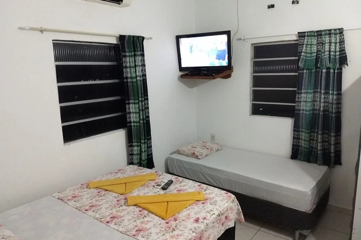 Room 4 of 20