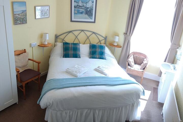 Room 16 of 51