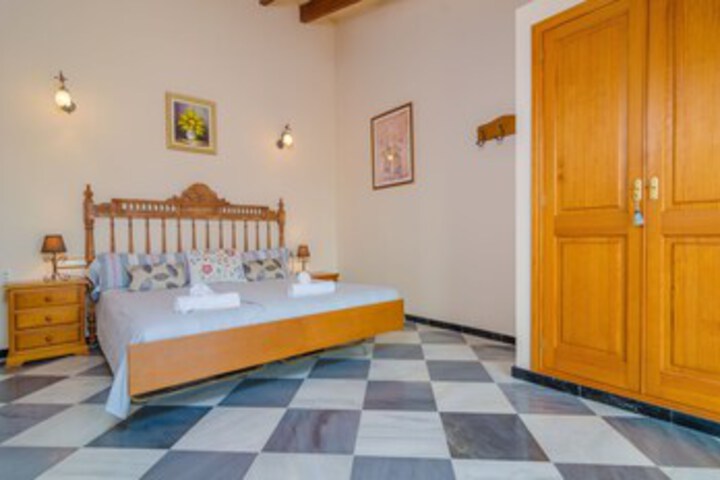 Room 39 of 49