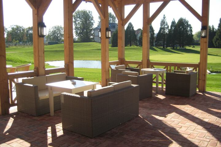 Terrace/Patio 58 of 62