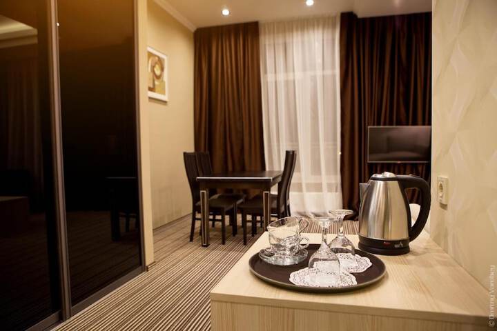 Dining Photos