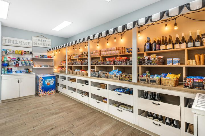 Snack bar