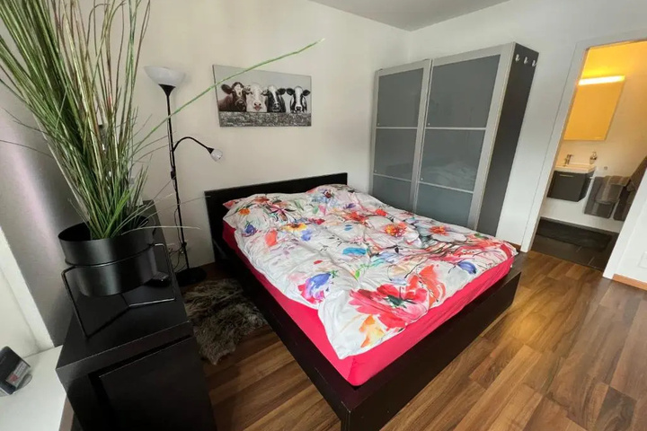 Room 3 of 5