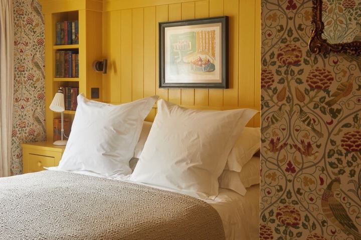 Room 41 of 75