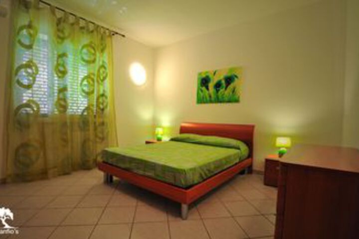 Room 10 of 47