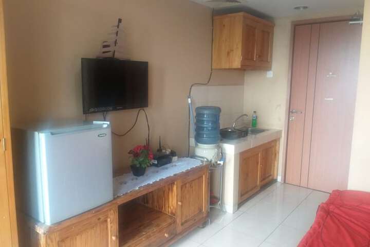 Room 10 of 20