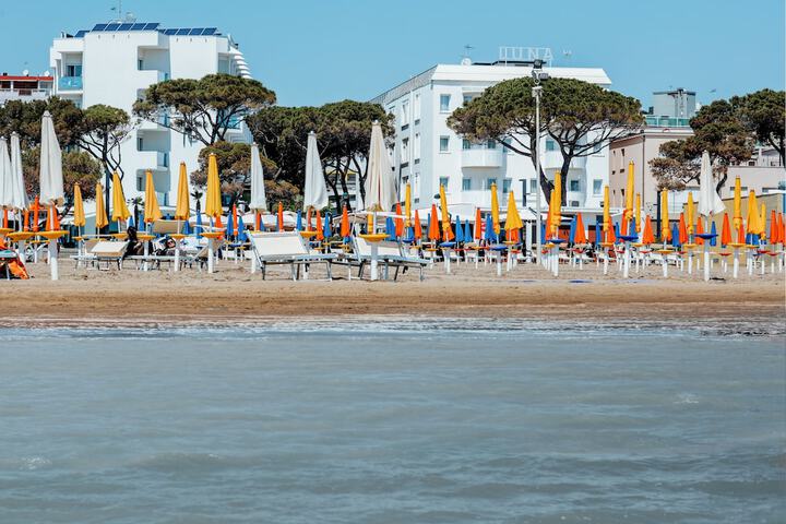 Beach 24 of 25