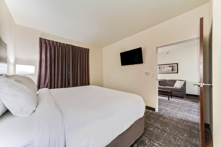 Room 20 of 73