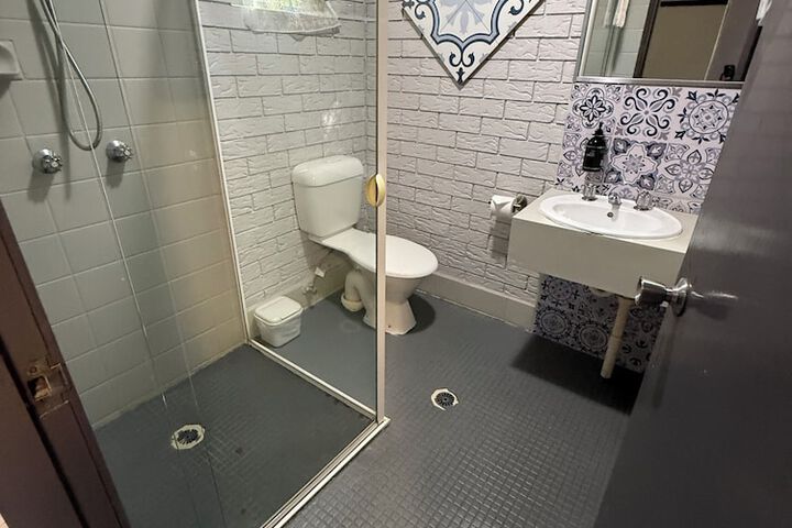 Clean Restrooms