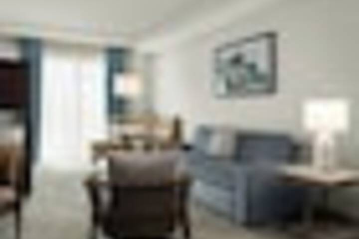 Room 41 of 204