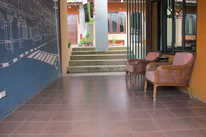 Hotel 2 of 43