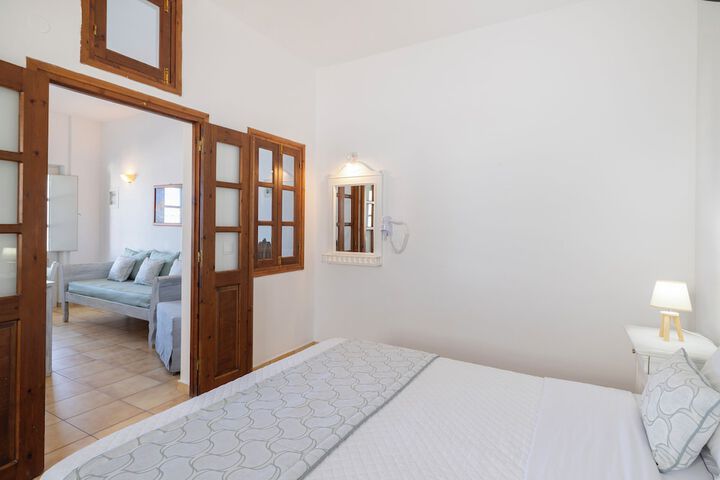Room 4 of 58