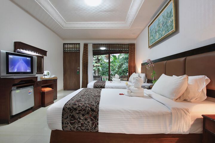 Room 30 of 172