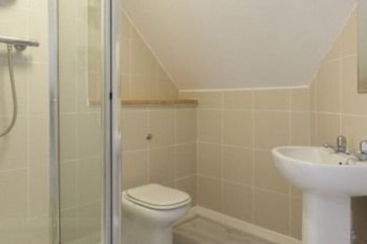 Room 7 of 40