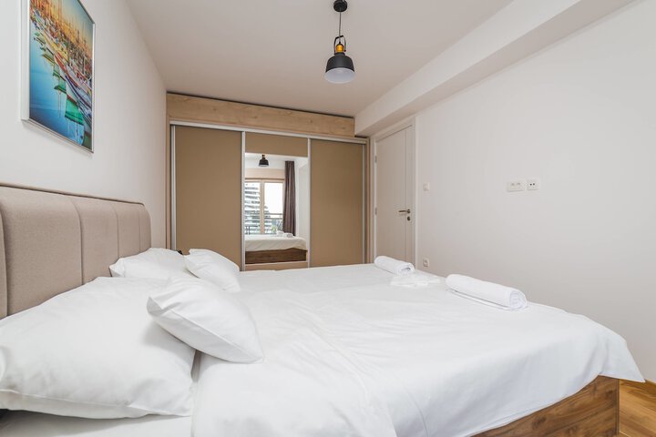 Room 15 of 46