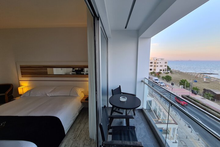 Room 29 of 234