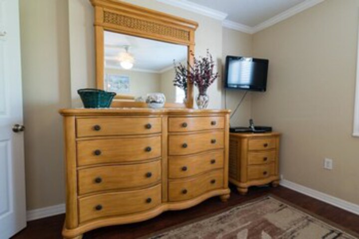 Room 17 of 22