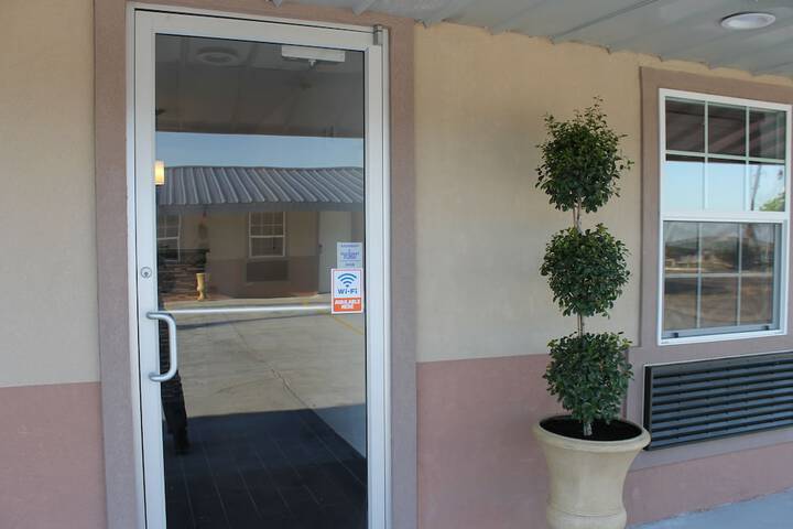 Hotel Interior 4 of 29