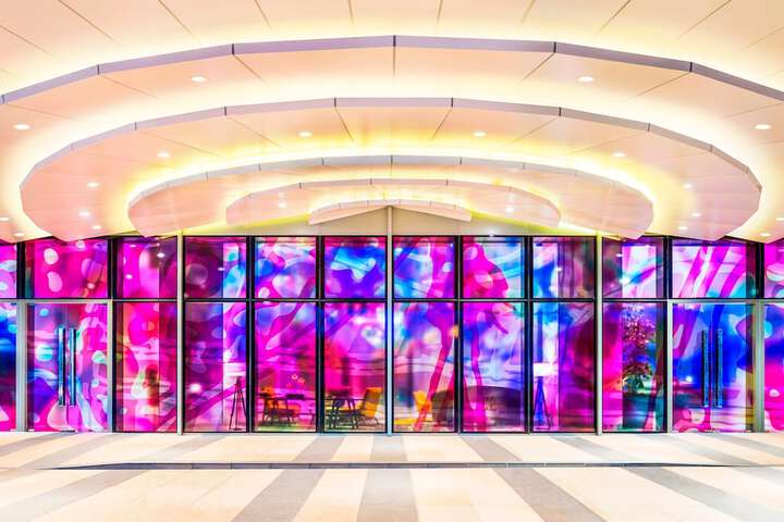 Entrance & Lobby