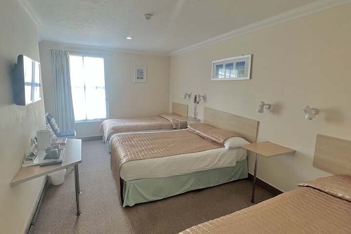 Room 8 of 59