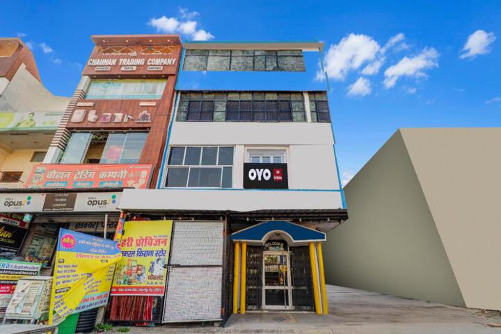 Super Hotel O by OYO Kavish Residency