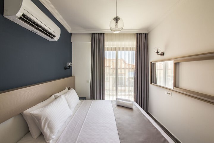 Room 7 of 36
