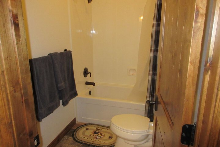 Room 19 of 28