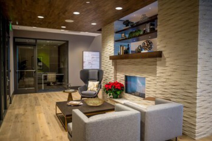 Business Center 10 of 47