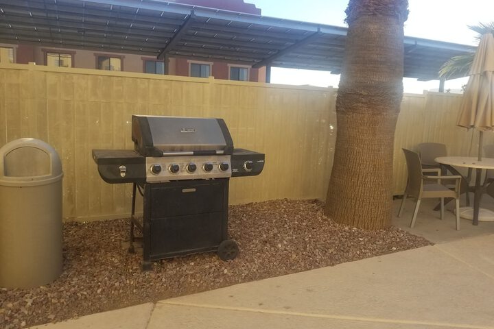 BBQ/picnic area