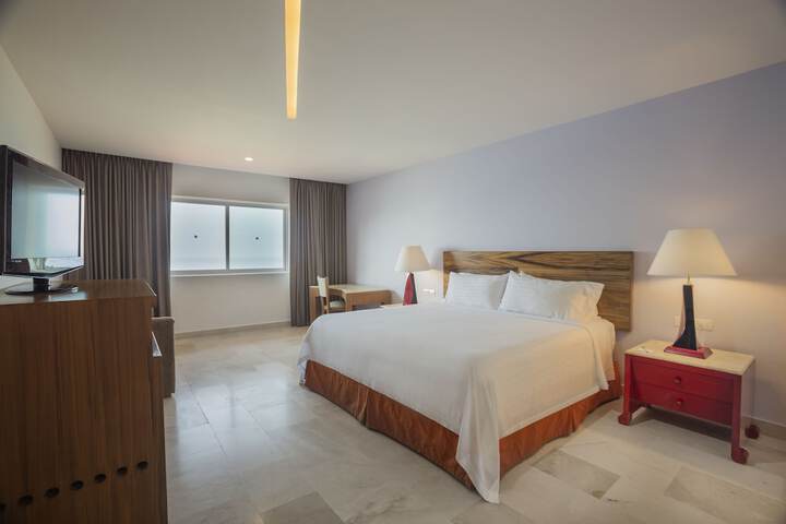 Room 7 of 92