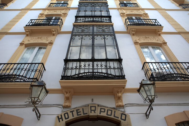 Hotel 42 of 48