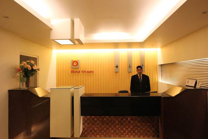 Check-in/check-out kiosk