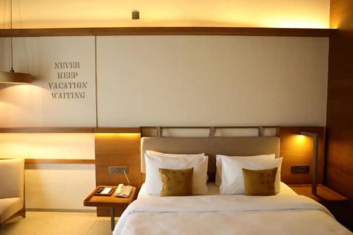 Room 2 of 15