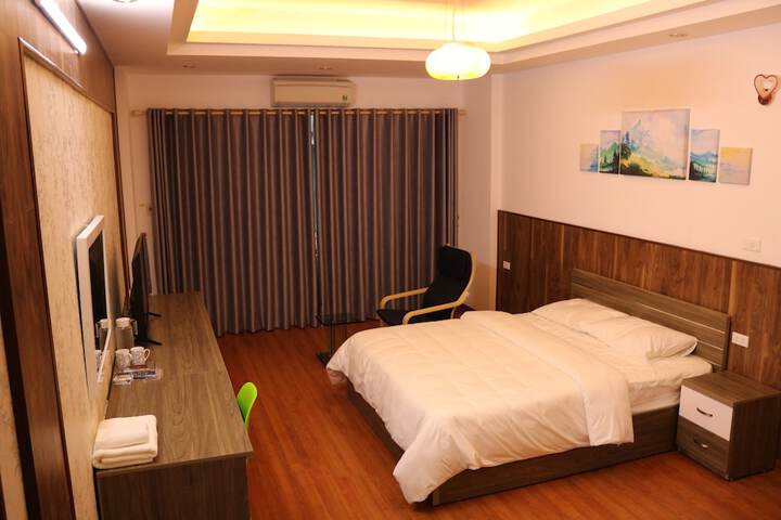 Room 11 of 30
