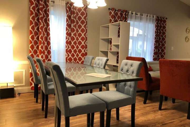 Room 12 of 48
