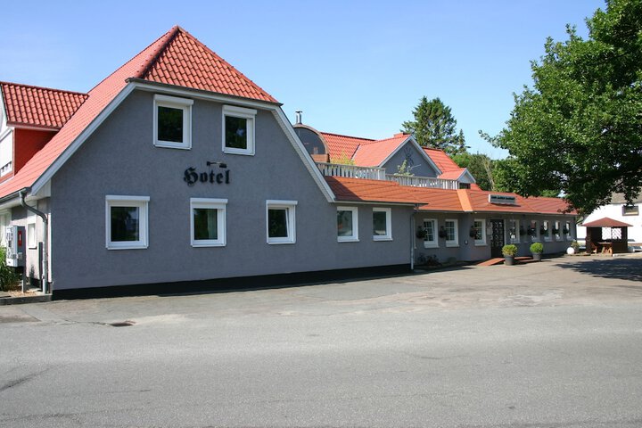 Hotel 49 of 52