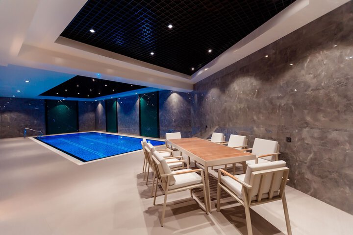 Pool 40 of 66