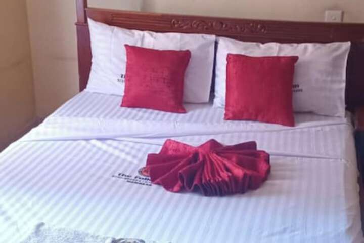 The Folks Inn Hotel