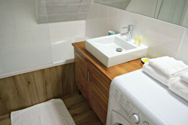 Room 2 of 12
