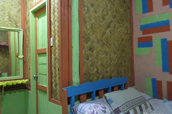 Room 17 of 51