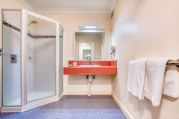Room 54 of 93