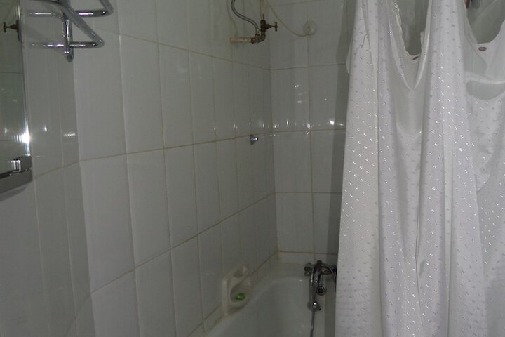 Room 17 of 23