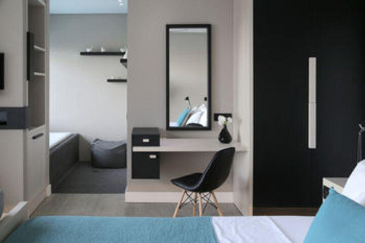 Room 65 of 119