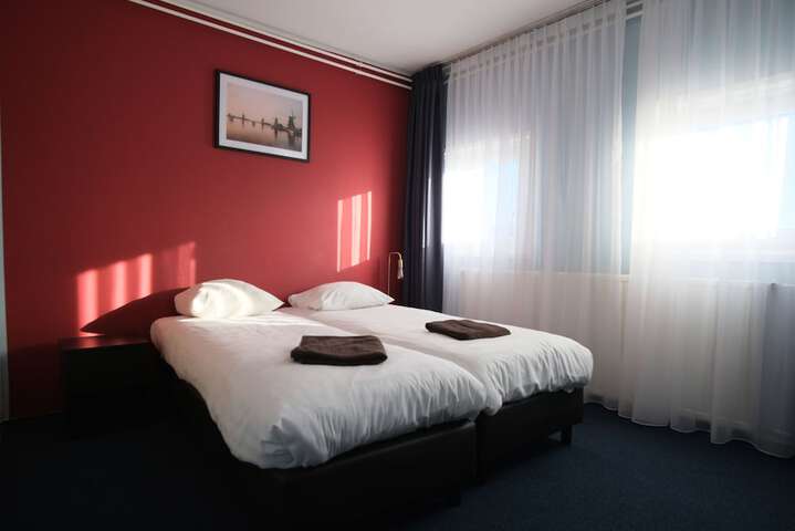 Room 61 of 82