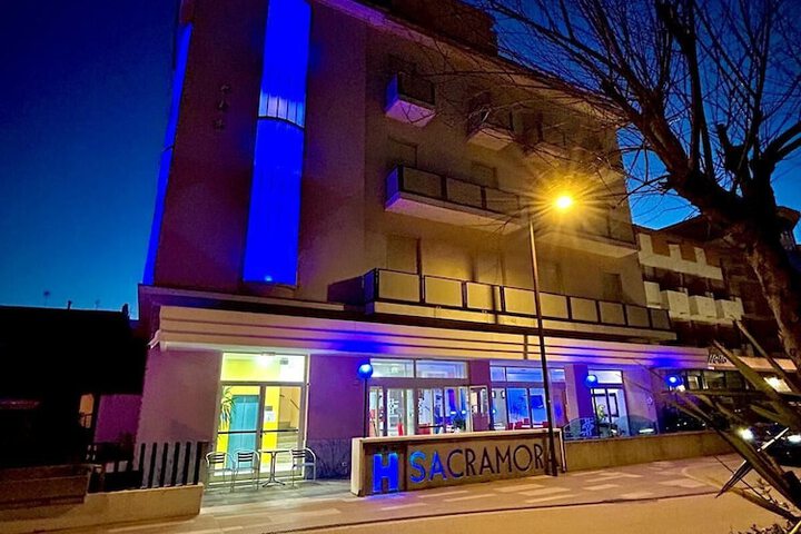 Hotel Entry
